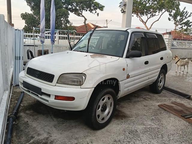 1996 Toyota RAV4 2.0 (A) - 1