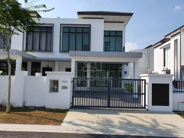 Resort Residence Fully Renovated @ Sendayan 1