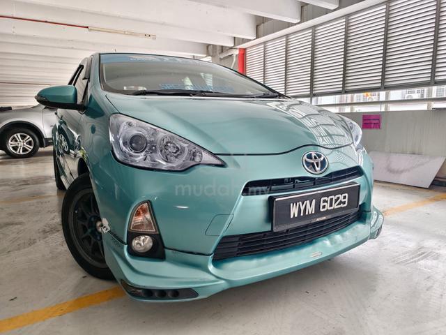 2013 Toyota PRIUS C 1.5 TRD SPORTIVO TIP TOP - 1