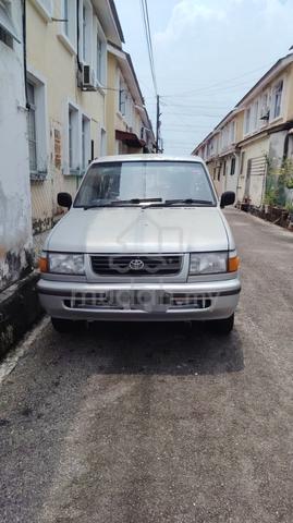 1998 Toyota UNSER 1.8 GLI (M) - 1