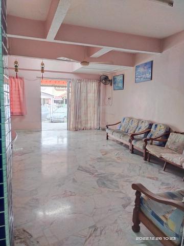 (TAMAN SERI PELINDONG ) House For Rent  2