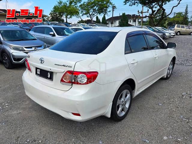 Toyota COROLLA ALTIS 1.8 E (A) 2010  - 5