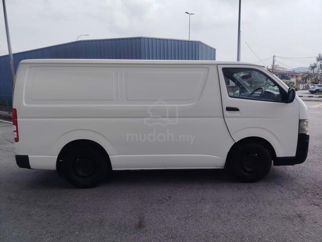 2008 Toyota HIACE 2.5 (M) Panel Van - 4