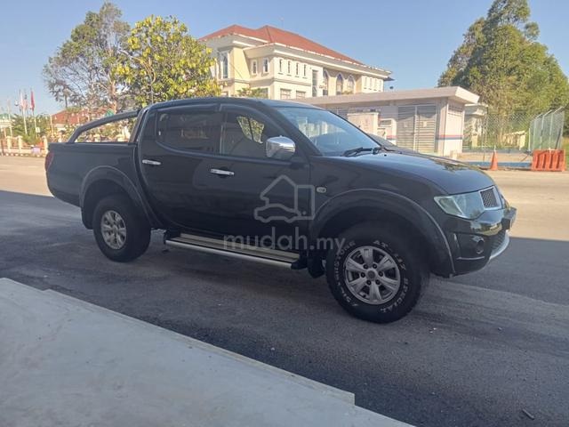 2011 Mitsubishi TRITON 2.5 FACELIFT (A) - 2