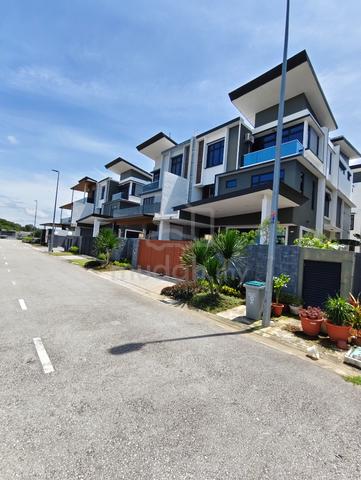 Unblock View 40x85 Nusa Sentral 3 Storey Semi D @ Iskandar Puteri 1