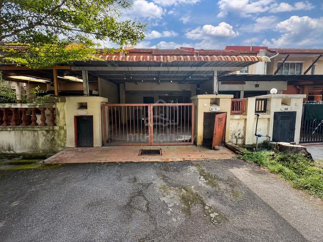 LOW DEPO ⭐Double Storey Terrace Taman Perindustrian UEP Subang Jaya 1