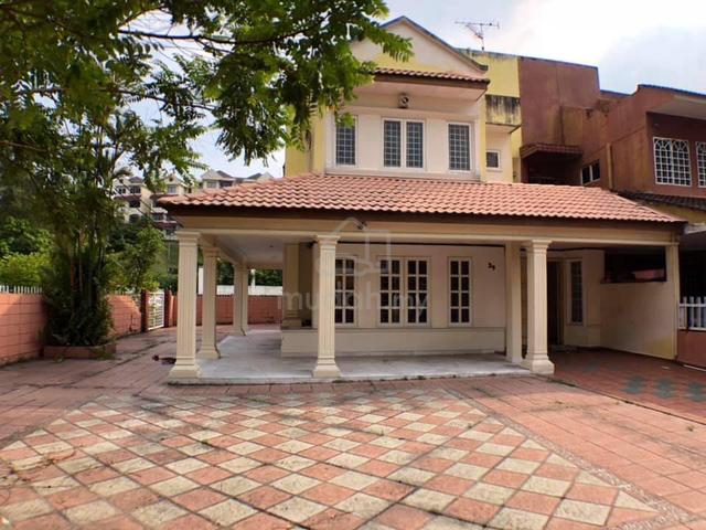 CORNER LOT SS17 Subang Jaya 2 Storey Terrace House 1