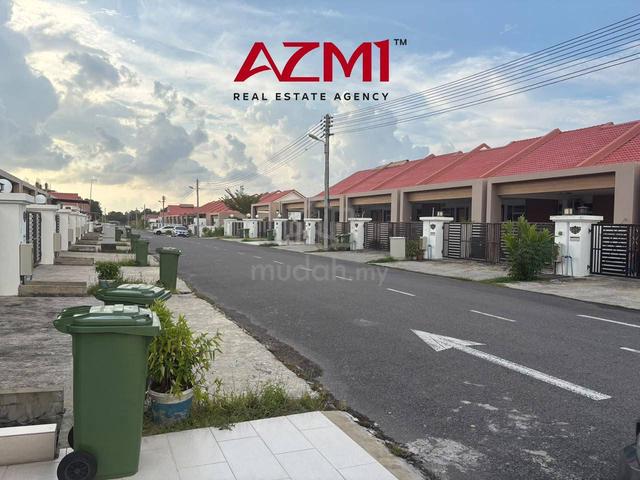 Partially Furnished Palm Villa Single Storey Terrace Intermediate Miri 1