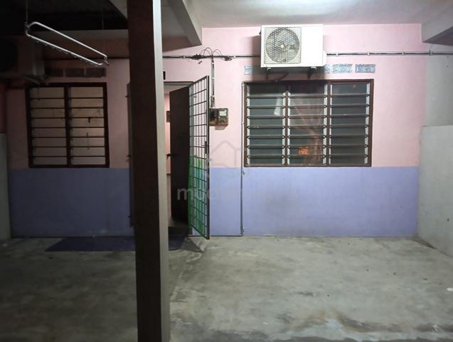 Teres Setingkat Taman Desa Bongsu Lanchang near to Kampung Bongsu 4