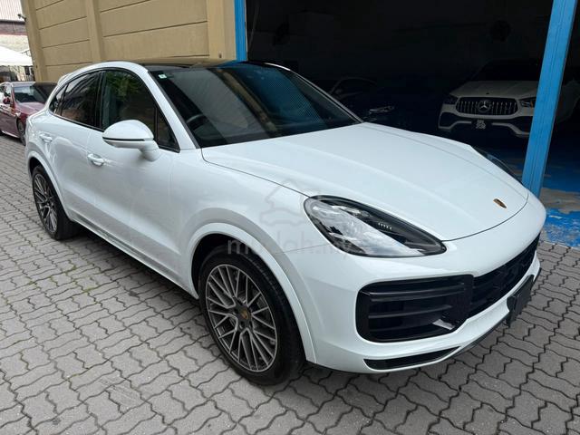 2022 Porsche CAYENNE TURBO 4.0 / BOSE/ PDLS/ 18WAY - 1