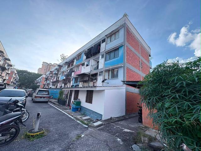 PKNS Flat Seksyen 16 1