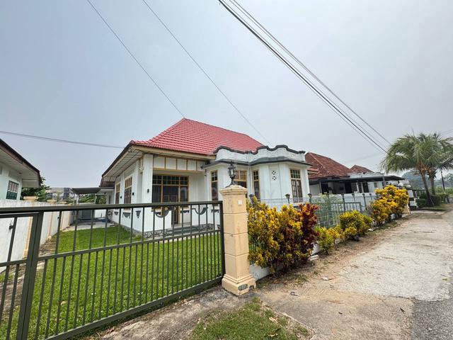 6 Room Semi D House Swimming Pool Limbongan Klebang Kota Laksamana 1