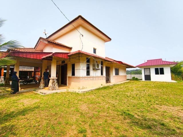 [FREEHOLD/CORNER LOT]BUNGLOW Tmn Pantai Puteri Melaka 1