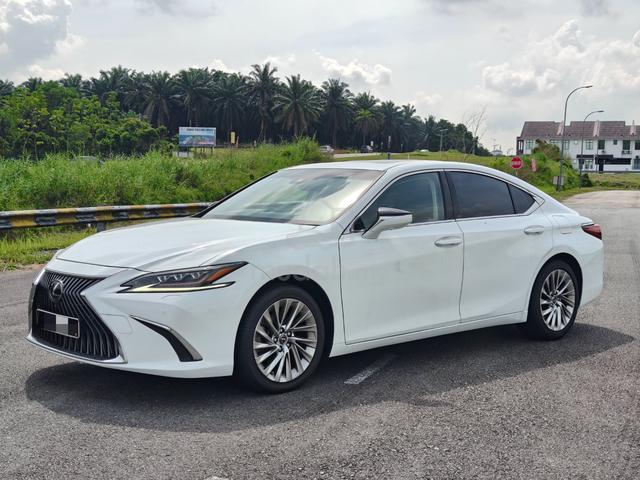 2021 Lexus ES250 LUXURY 2.5L (A) - 1