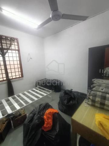 Taman utama, pekan nanas, kitchen atas bawa fully extend, full loan. 1