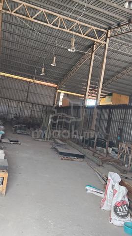 Factory at Jalan Lintas near airport 2500 sqft for ❗️RENT 1