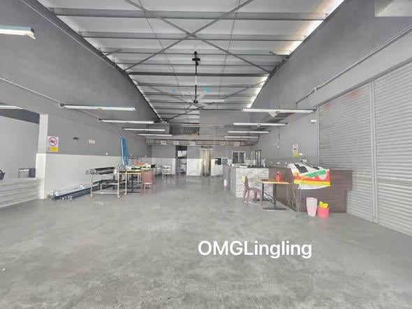 FACING MAIN ROAD Pandamaran Port Klang 1.5 Storey Factory 30x60 60Amp 1