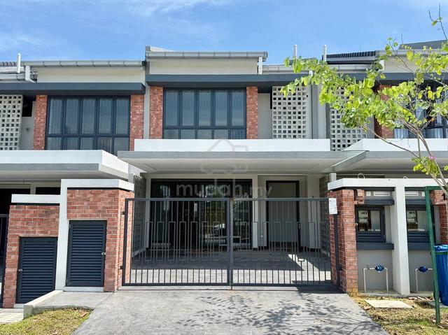 (TERMURAH) FACING OPEN NEW 2 Storey Terrace Elmina Green 4, Shah Alam 1
