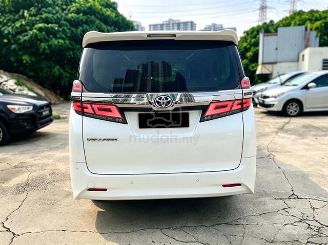 Toyota VELLFIRE 2.5 AT ZG 2018 FACELIFT - 4