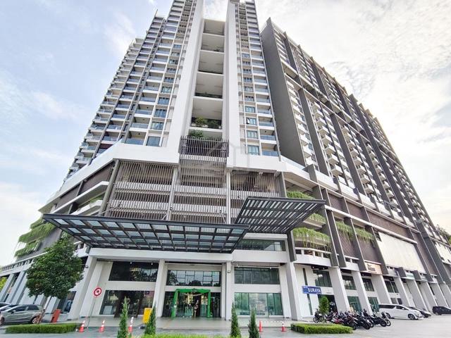 Univ 360 Place 1