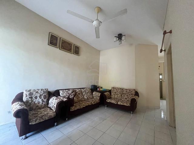Rumah Teres End Lot Satu Tingkat Untuk Disewa 1