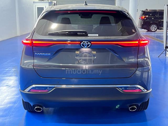 2023 Toyota HARRIER 2.0 Z Full Spec Grey Colour - 4