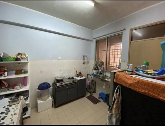Persiaran Tanjung Apartment 1
