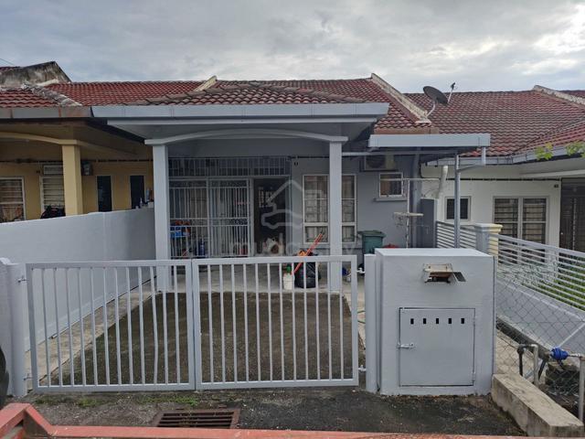 LUAS+MURAH Lestari Putra, LEP 7, Seri Kembangan, Single Storey Terrace 1