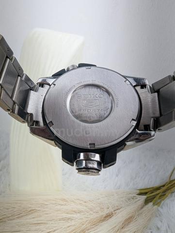 Seiko 5 Sports Map Meter SKZ319 - photo 5 of 6