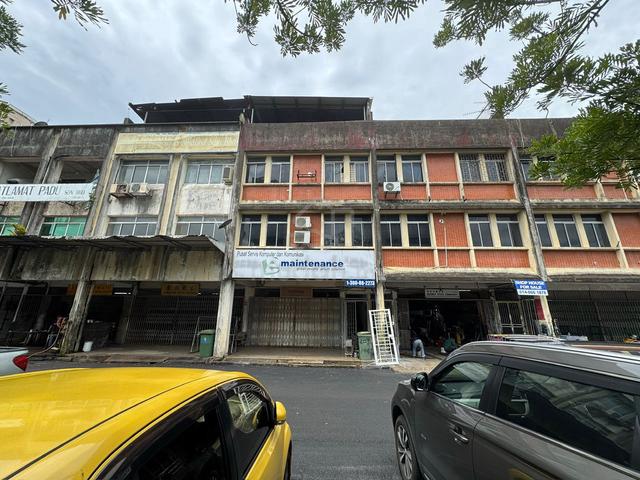 3 Storey Shoplot,Ang Cheng Ho,behind Hock Lee Center,Kuching 1