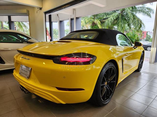 2020 Porsche 718 2.0 BOXSTER (A) - 3
