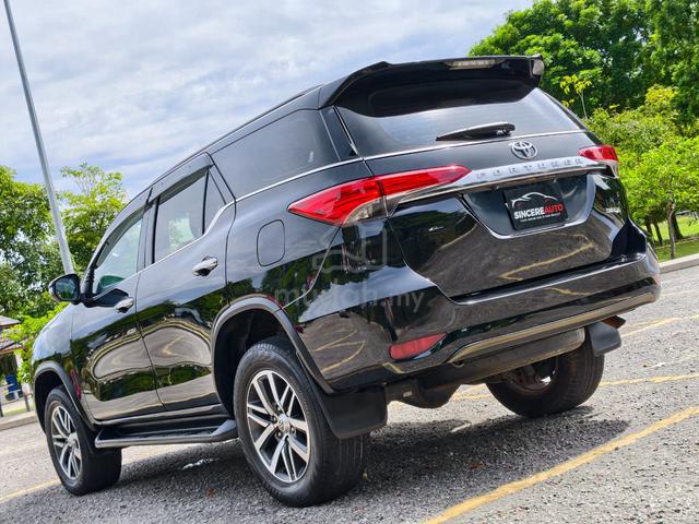 Toyota FORTUNER 2.7 SRZ 4×4 REVERSE/CAM,E/SEAT - 5