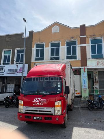 Rumah kedai tingkat atas for rent 1