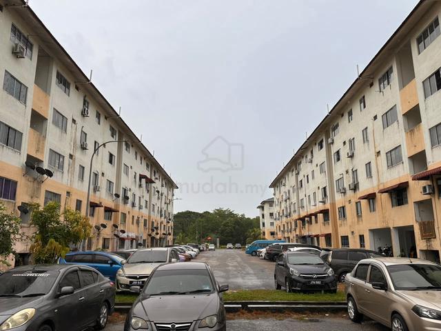 Taman Tampoi Utama Flat 1