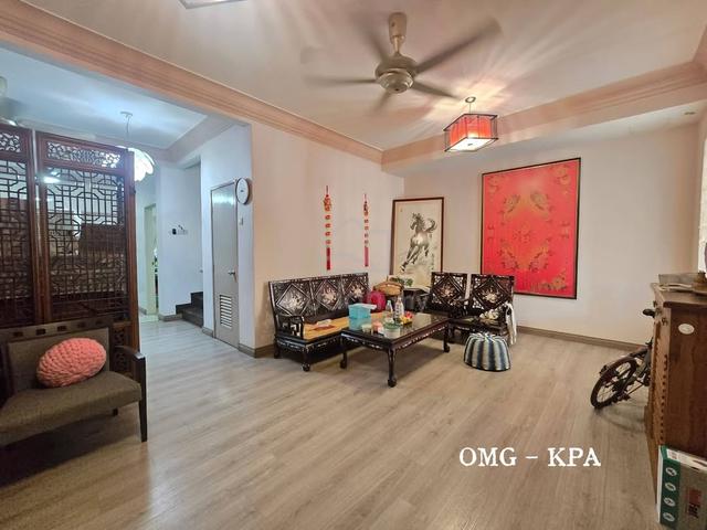 Bandar Botanic Jenaris Klang Good Condition Double Storey For Sale 1