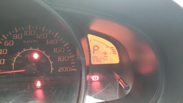 2015 Perodua AXIA 1.0 AV MY14 B200 (A) - 4