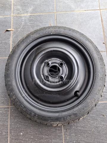 Carousel Image Selected