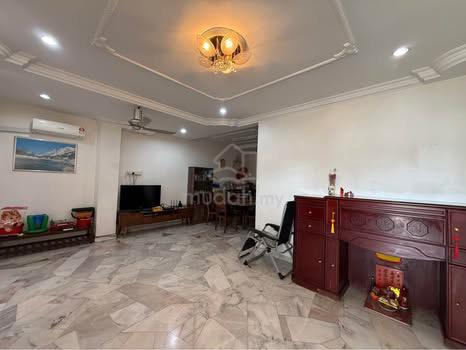 Cheapest in the town🔥 Renovated Double Storey House@ Taman Semarak BM 1