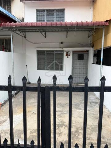 Prime Area 2B&1B Double Storey Taman Castafield Sri Petaling 1
