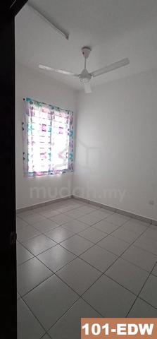 2 Sty Bandar Bukit Raja Kyra Part Furnish Aircond Water Heater 5