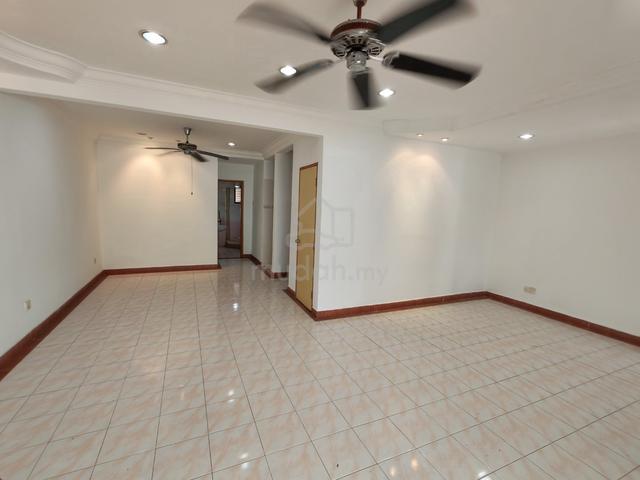 Double storey link house for sale at Anggerik Aranda, Kota Kemuning 1