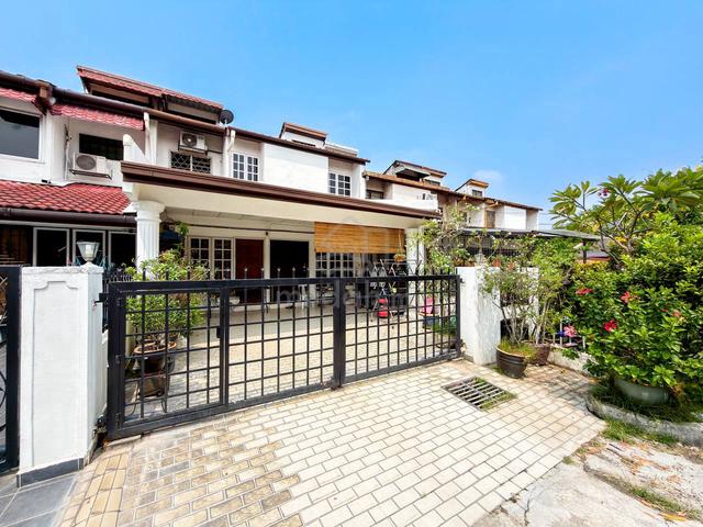 FREEHOLD OPEN Double Storey Terrace, SS14, Subang Jaya 1