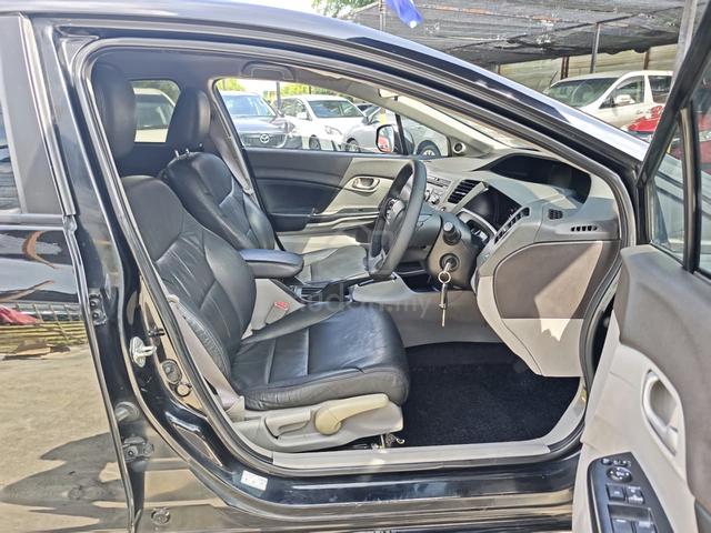 2013 Honda CIVIC FB 1.8 (AUTO) - 5