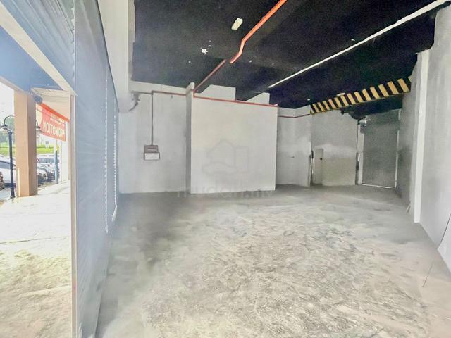 Ground floor for rent @ S3 Curve Jalan Simpang Tiga 1