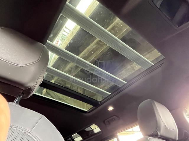2023 Defender 110S P300 RoofRack Air Sus PSunroof - 4