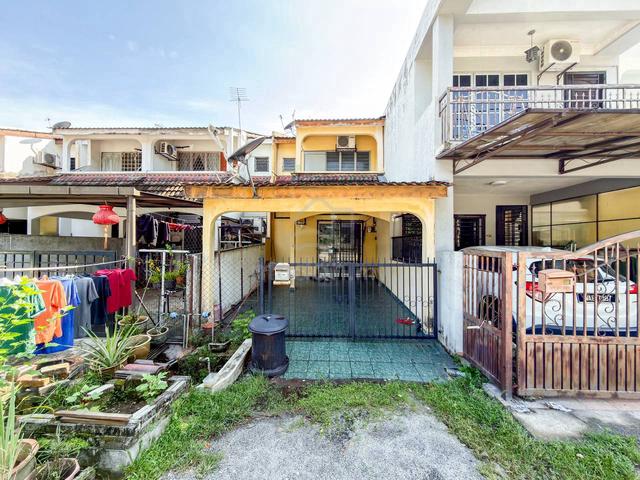 Double Storey Terrace, Jalan Permai, Taman Sri Gombak 1