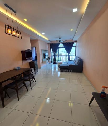 Sky Gardens Residences 1