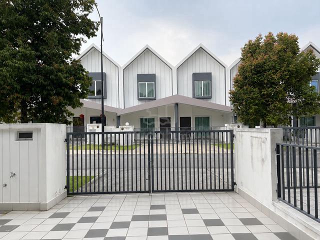 Ebonylane, Eco Forest, 2-Storey Terraced House For Rent, Fully F. 1