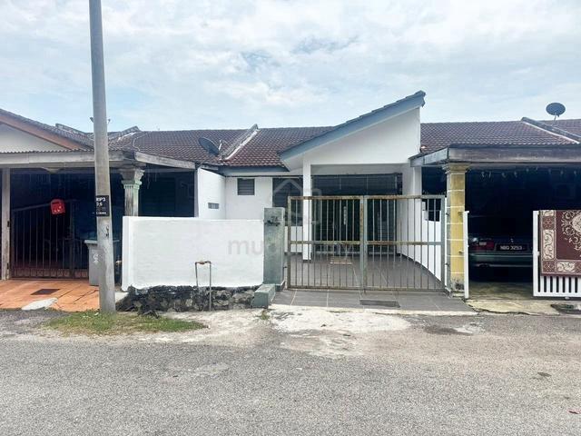RUMAH CANTIK! Single Storey Terrace, Taman Intan Perdana, Port Dickson 1