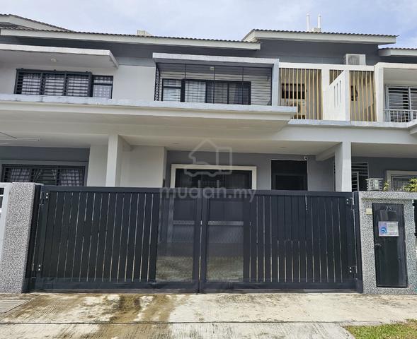 Evira, Sepang 2 storey Intermediate House for sale! 1